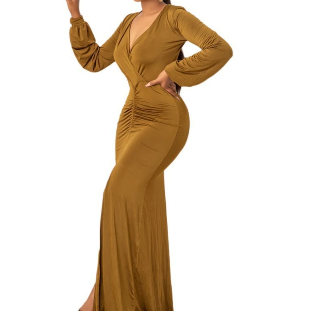 Fashion Maxi Dress New Size S Strech Material.